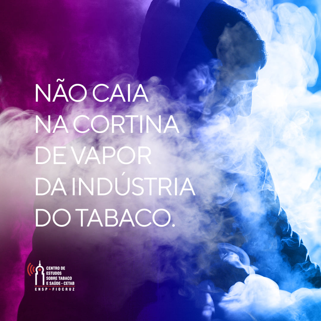 Pode ser uma imagem de uma ou mais pessoas e texto que diz 